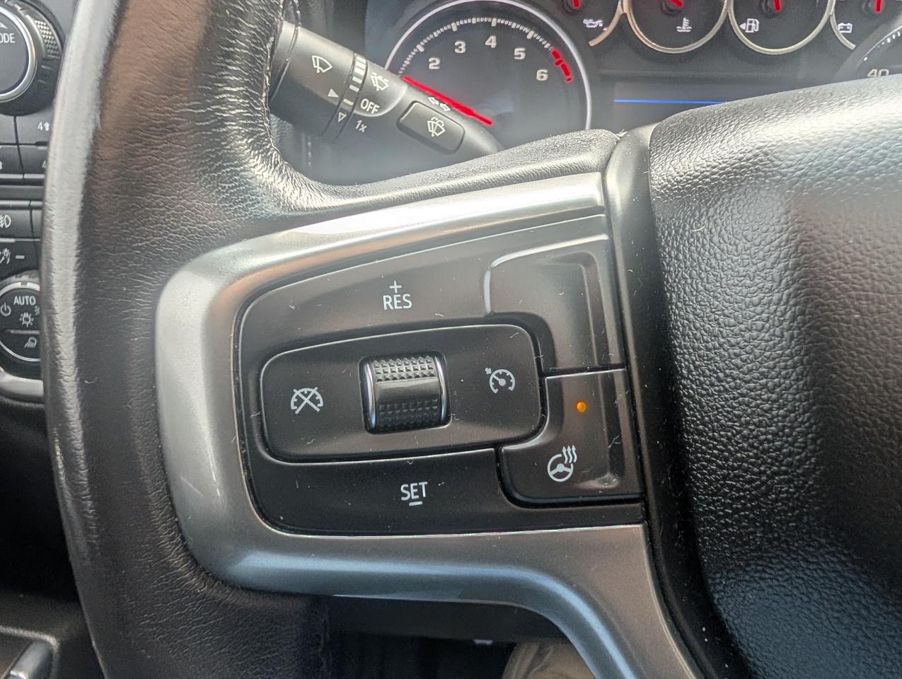 Chevrolet Silverado 1500 LT Trail Boss Crew Cab 4WD 2021