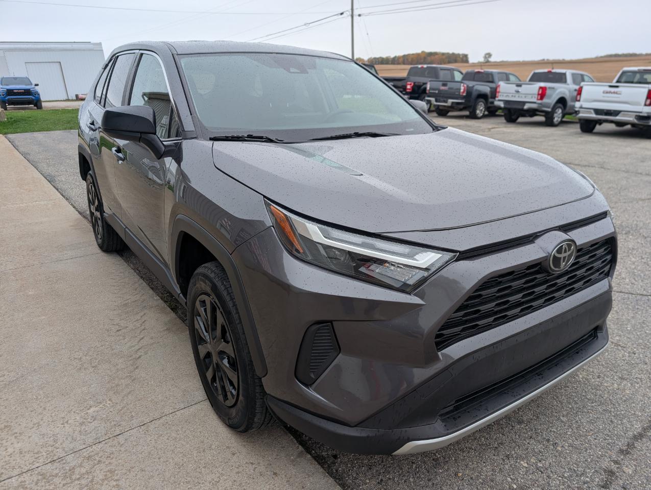 Toyota RAV4 LE AWD 2025