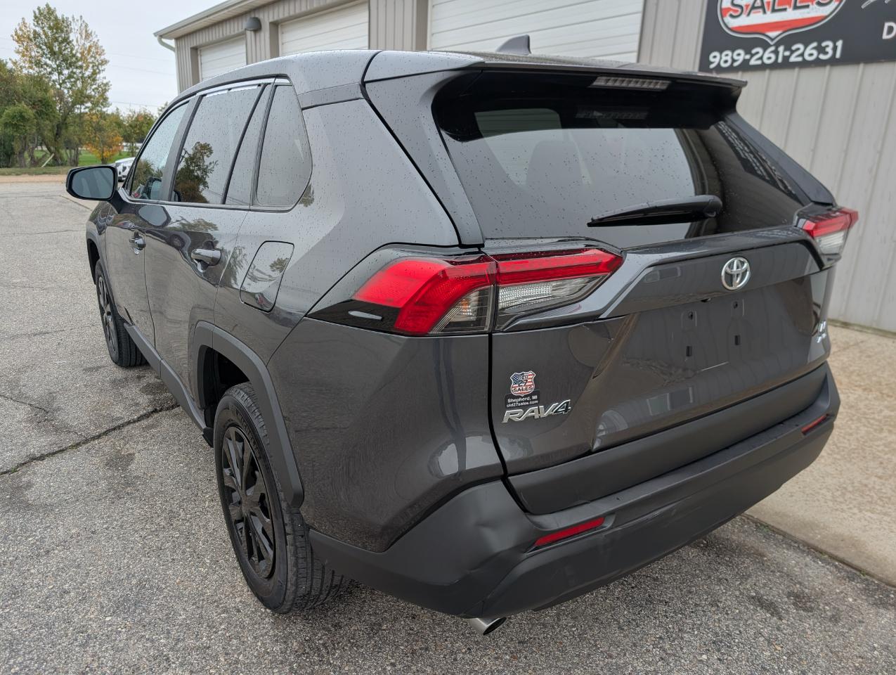 Toyota RAV4 LE AWD 2025