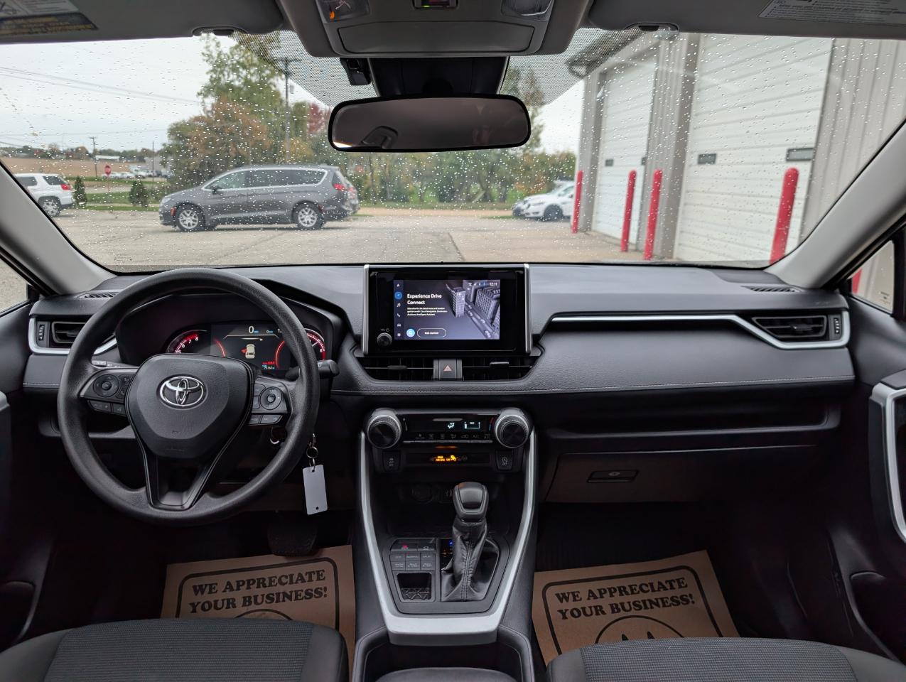 Toyota RAV4 LE AWD 2025
