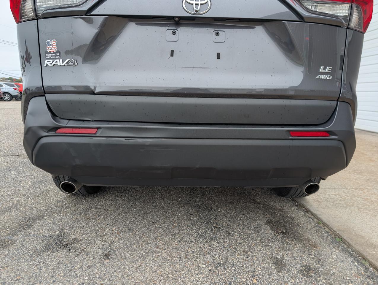Toyota RAV4 LE AWD 2025