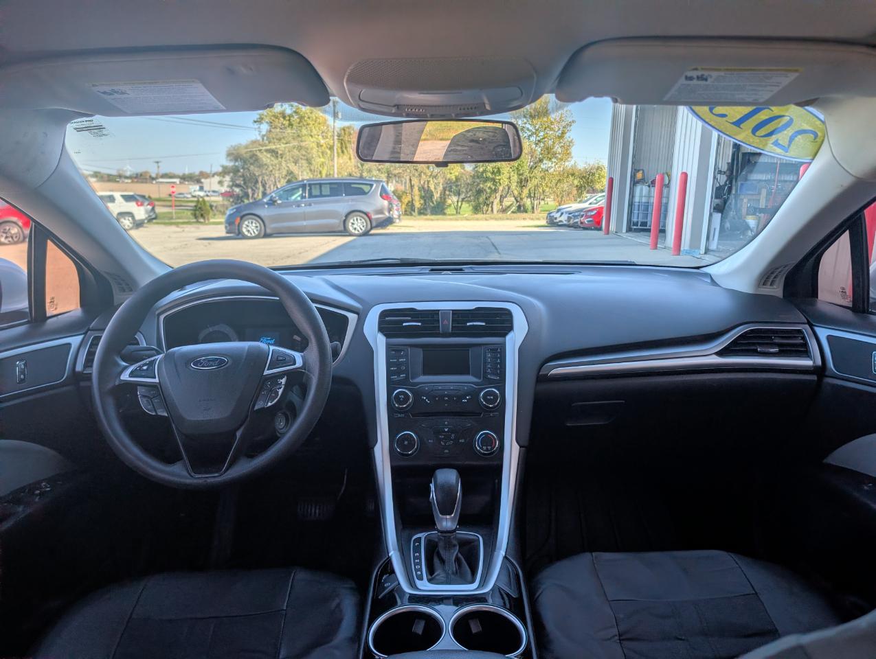 Ford Fusion S 2013