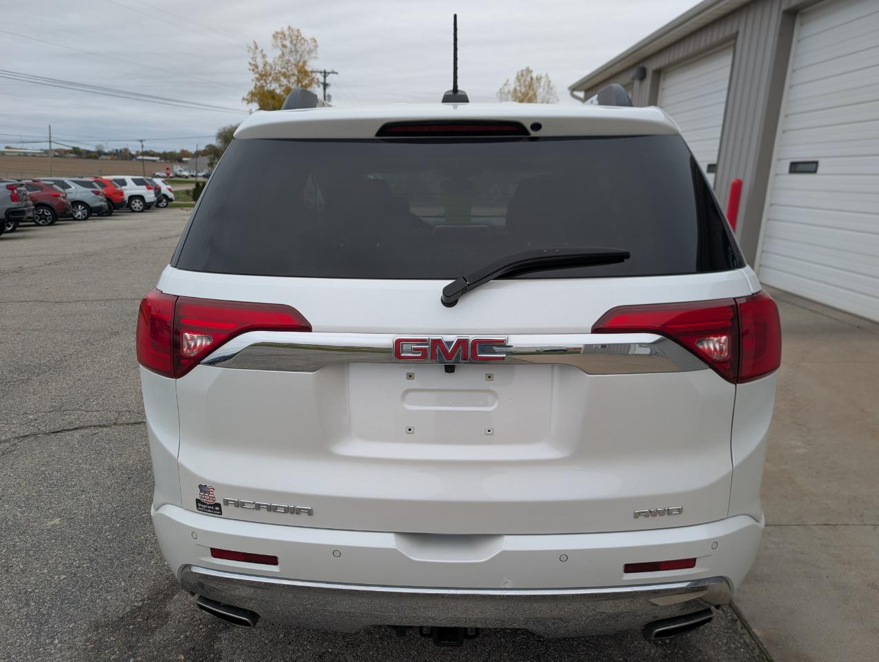 GMC Acadia Denali AWD 2019