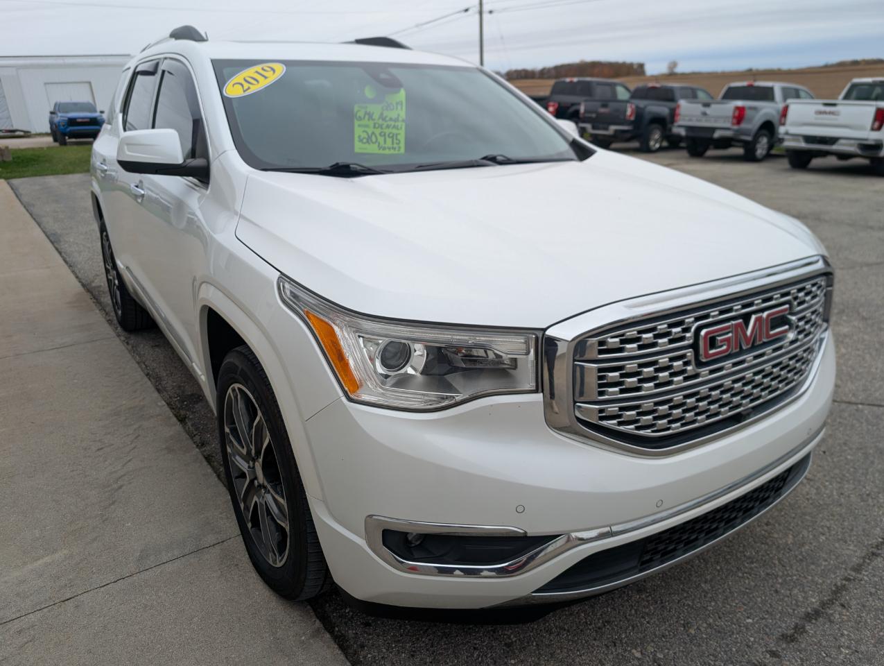 GMC Acadia Denali AWD 2019