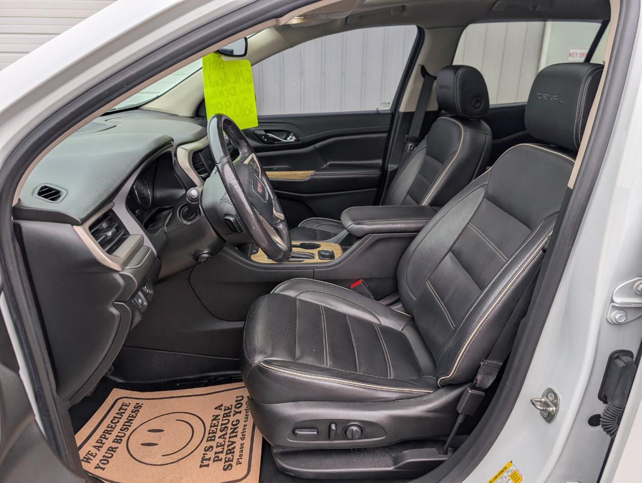 GMC Acadia Denali AWD 2019