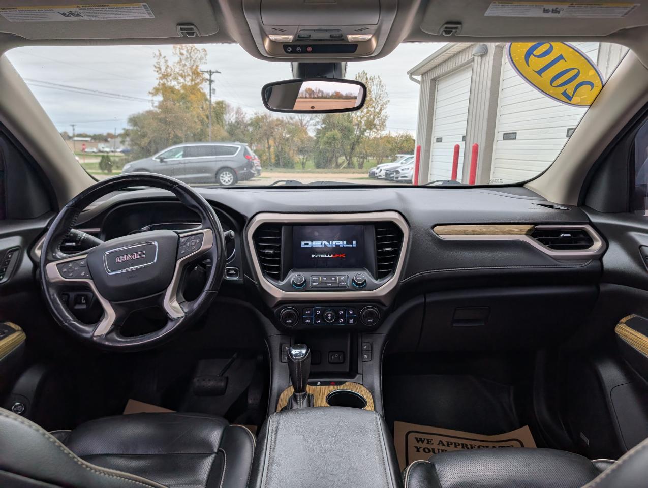 GMC Acadia Denali AWD 2019