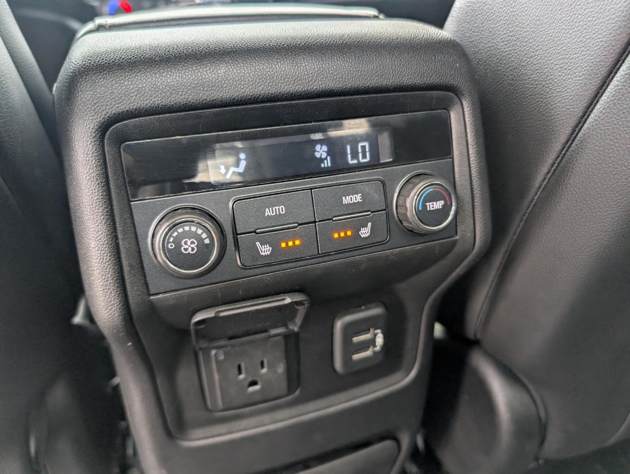 GMC Acadia Denali AWD 2019