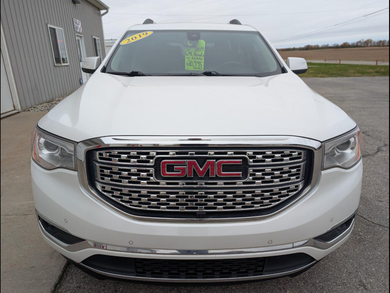 GMC Acadia Denali AWD 2019