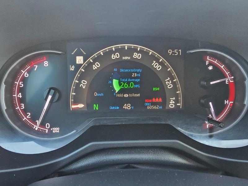 Toyota RAV4 XLE Premium AWD 2024