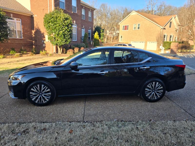 Nissan Altima 2.5 SV 2025