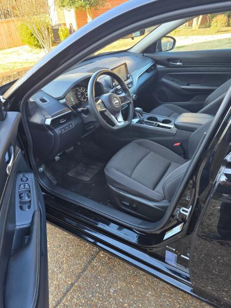 Nissan Altima 2.5 SV 2025