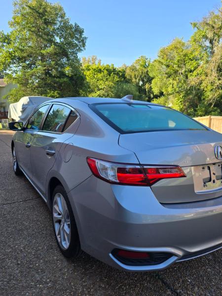 Acura ILX 8-Spd AT w/ Premium Package 2017