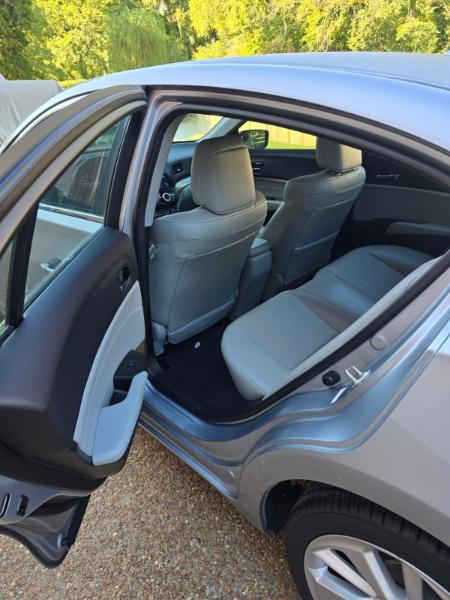 Acura ILX 8-Spd AT w/ Premium Package 2017