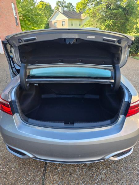 Acura ILX 8-Spd AT w/ Premium Package 2017