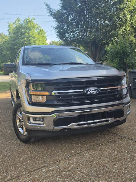 Ford F-150 XLT SuperCrew 4WD 2025