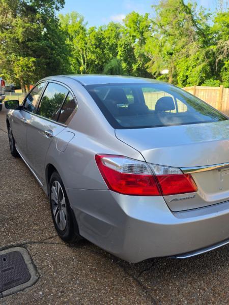 Honda Accord LX Sedan CVT 2013