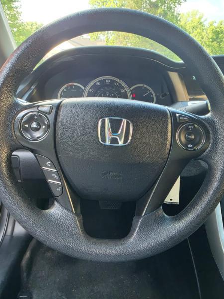 Honda Accord LX Sedan CVT 2013