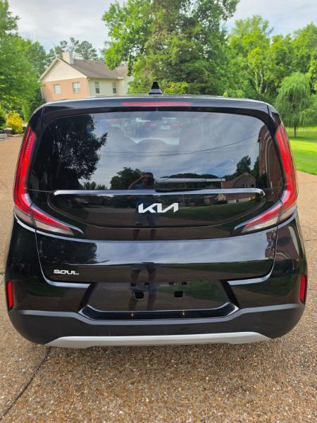 Kia Soul LX 2025