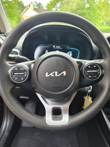 Kia Soul LX 2025