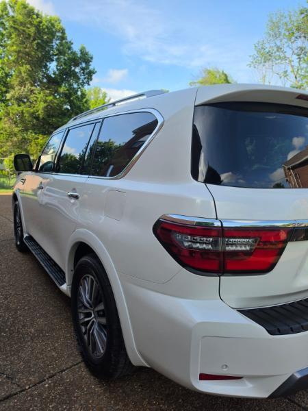 Nissan Armada SL AWD 2024