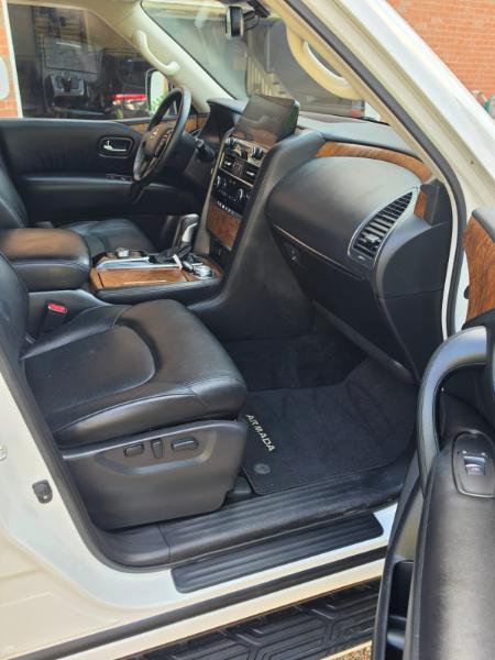 Nissan Armada SL AWD 2024