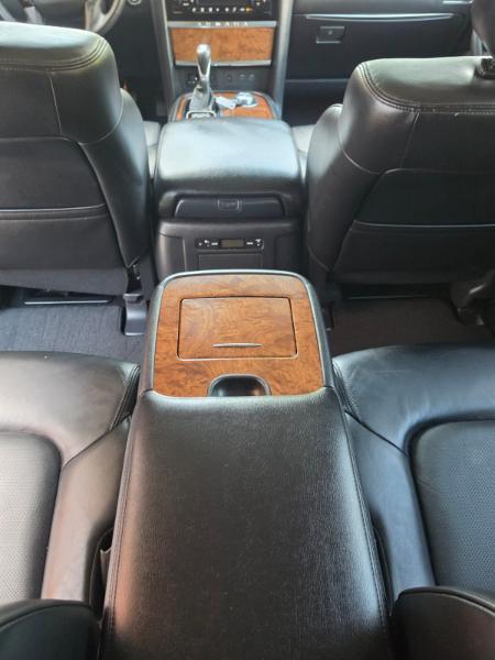 Nissan Armada SL AWD 2024