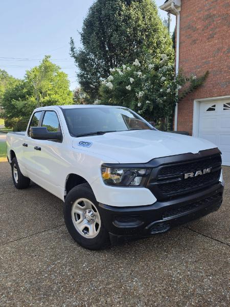 RAM 1500 Tradesman Quad Cab 4WD 2024