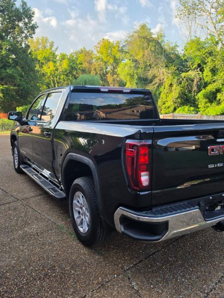 GMC Sierra 1500 SLE Crew Cab 2WD 2026