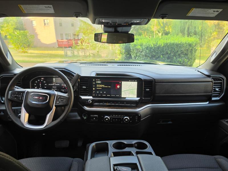 GMC Sierra 1500 SLE Crew Cab 2WD 2026