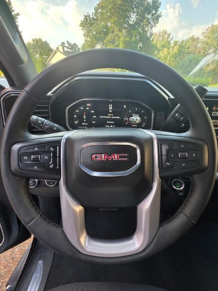 GMC Sierra 1500 SLE Crew Cab 2WD 2026