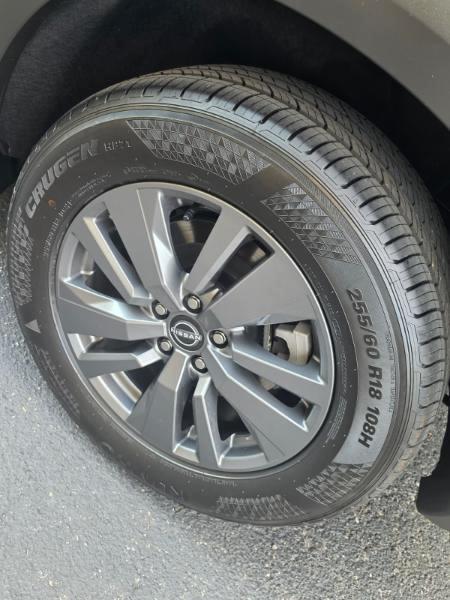Nissan Pathfinder SV 2026