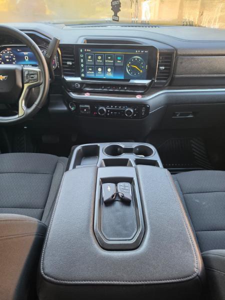 Chevrolet Silverado 2500HD LT Crew Cab Long Box 4WD 2025