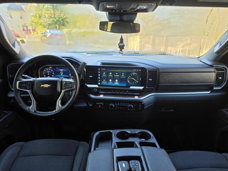 Chevrolet Silverado 2500HD LT Crew Cab Long Box 4WD 2025