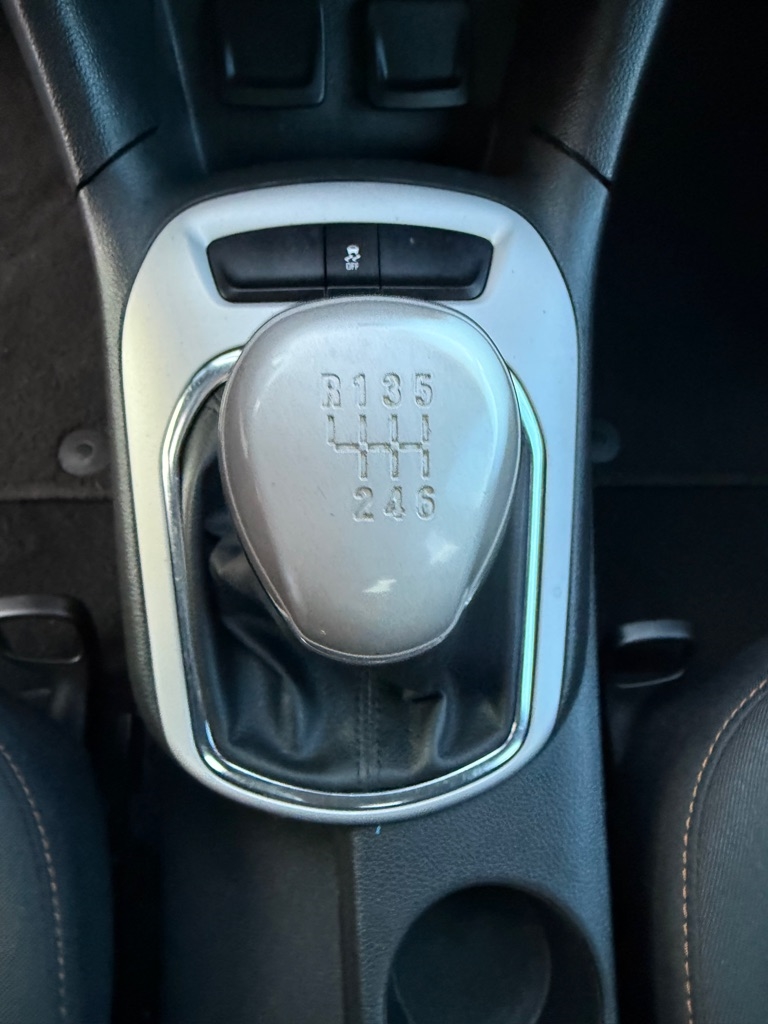 Chevrolet Cruze LS Manual 2016