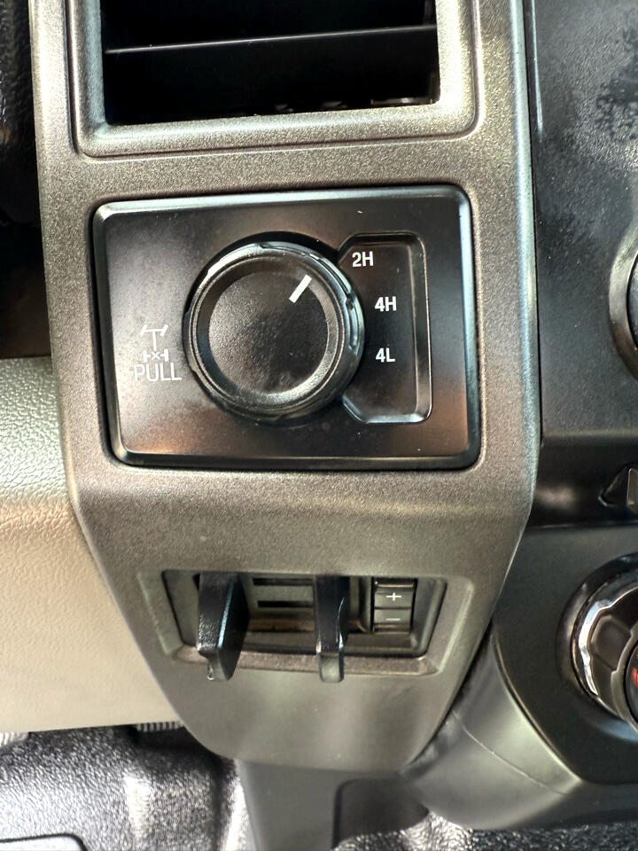 Ford F-350 SD XL SuperCab Short Bed 4WD 2018 Ford F-350 SD XL SuperCab Short Bed 4WD 2018