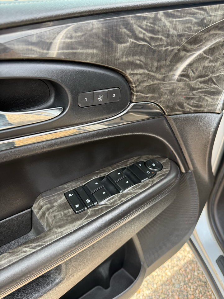 Buick Enclave Leather AWD 2013 Buick Enclave Leather AWD 2013