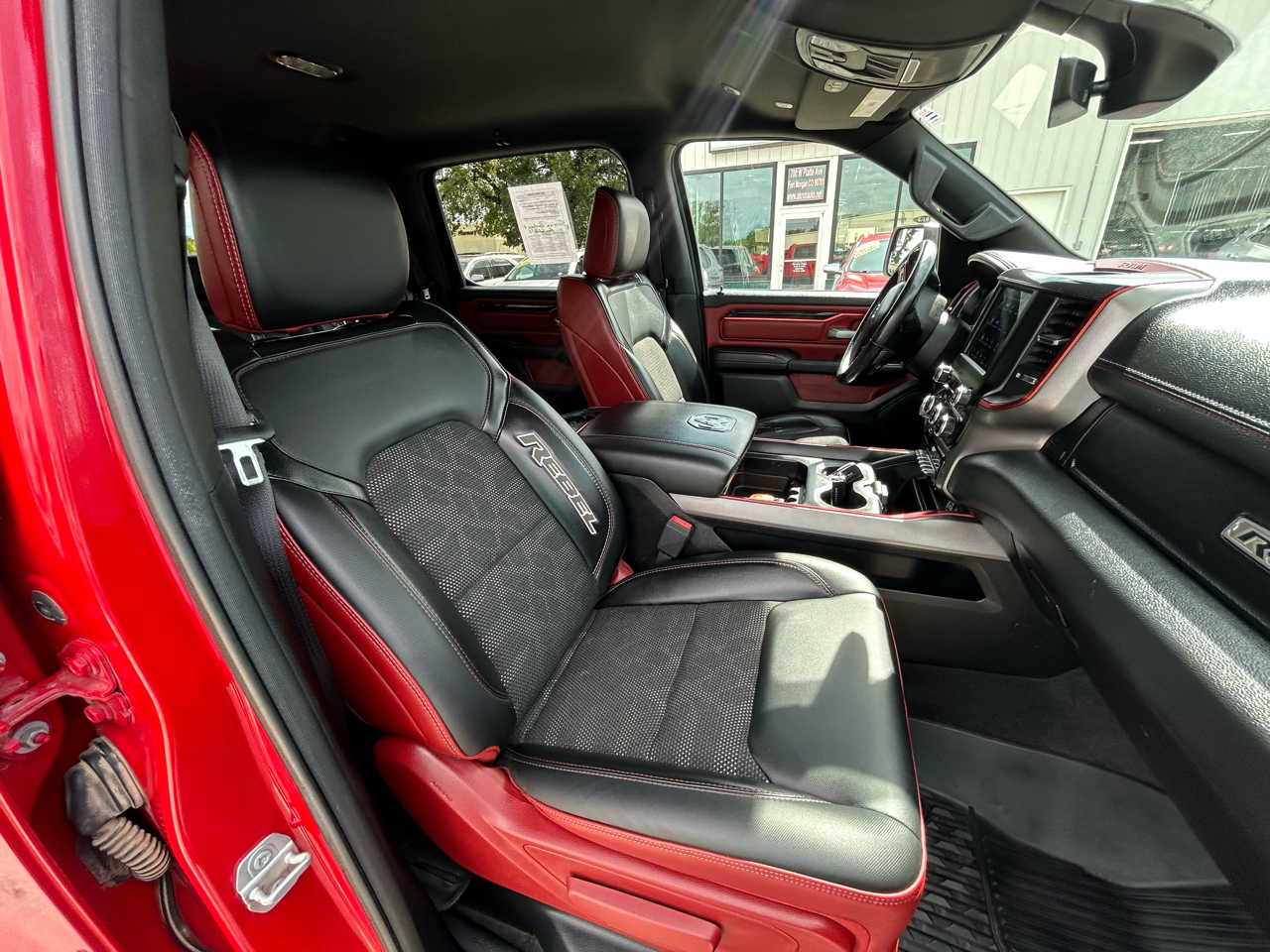 RAM 1500 Rebel Crew Cab SB 4WD 2019