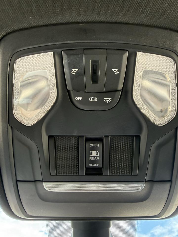 RAM 1500 Rebel 4x4 Crew Cab 5'7" Box 2019