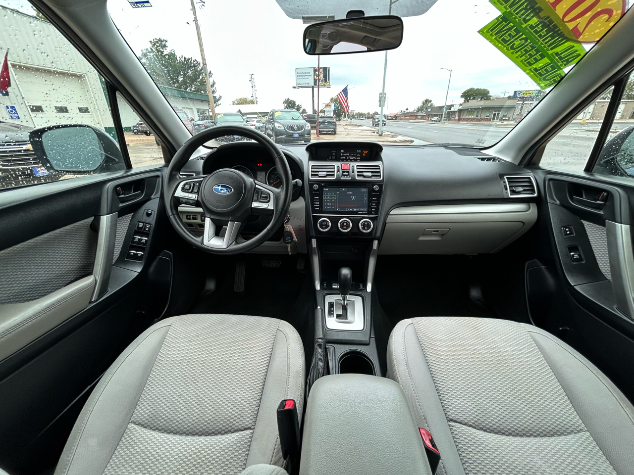 Subaru Forester 2.5i Premium PZEV CVT 2017