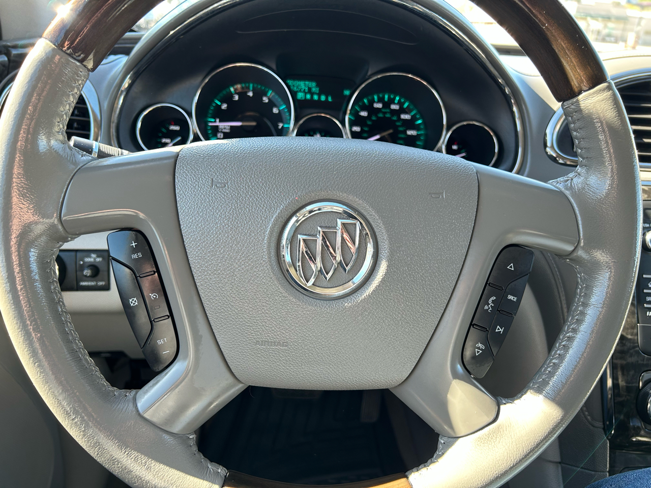 Buick Enclave Premium AWD 2014