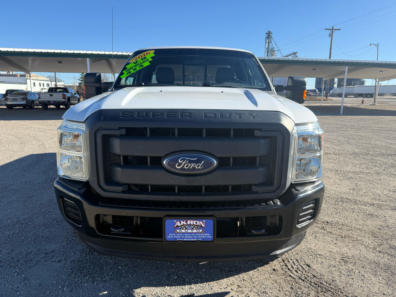 Ford F-350 SD XL SuperCab Short Bed 4WD 2016