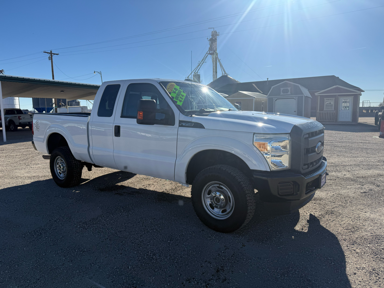 Ford F-350 SD XL SuperCab Short Bed 4WD 2016