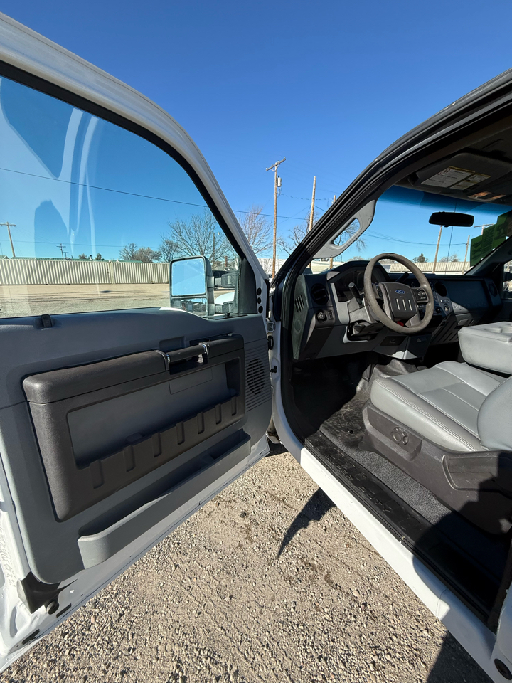 Ford F-350 SD XL SuperCab Short Bed 4WD 2016