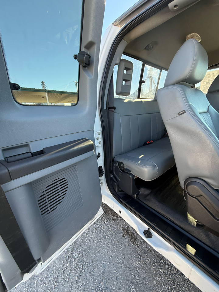 Ford F-350 SD XL SuperCab Short Bed 4WD 2016