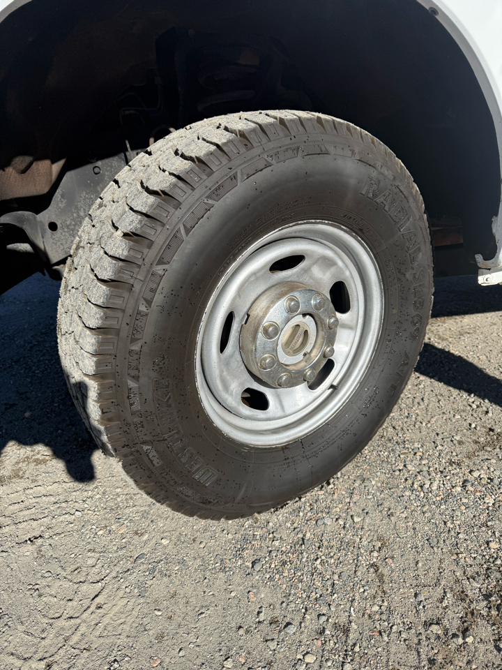 Ford F-350 SD XL SuperCab Short Bed 4WD 2016