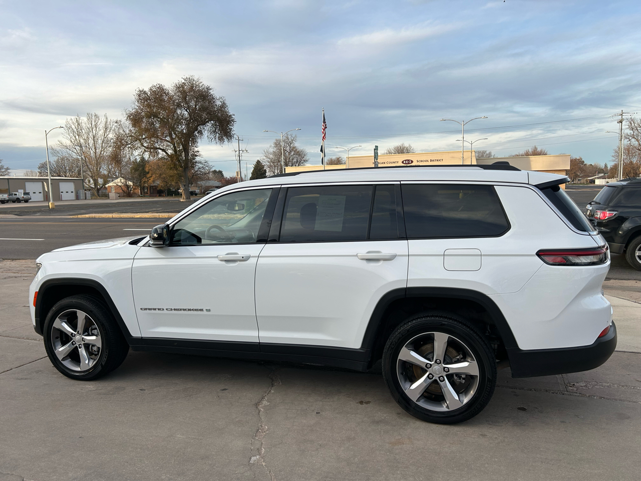 Jeep Grand Cherokee L Limited 4WD 2022
