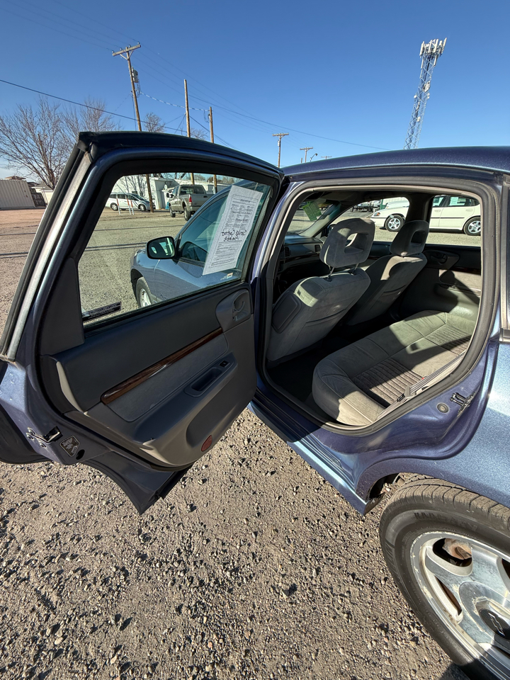 Chevrolet Impala LS 2000