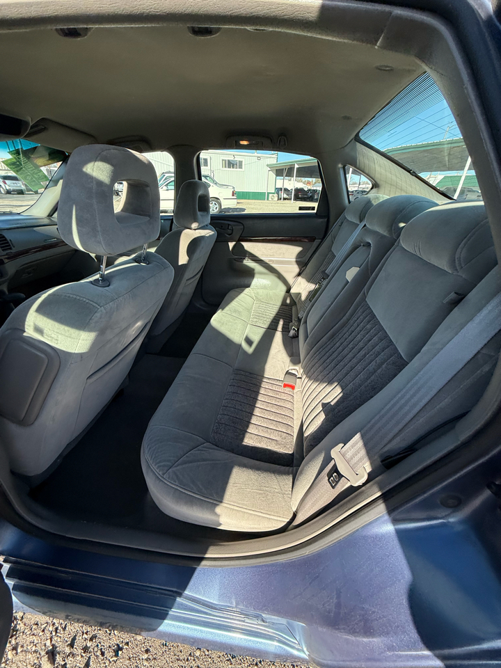 Chevrolet Impala LS 2000