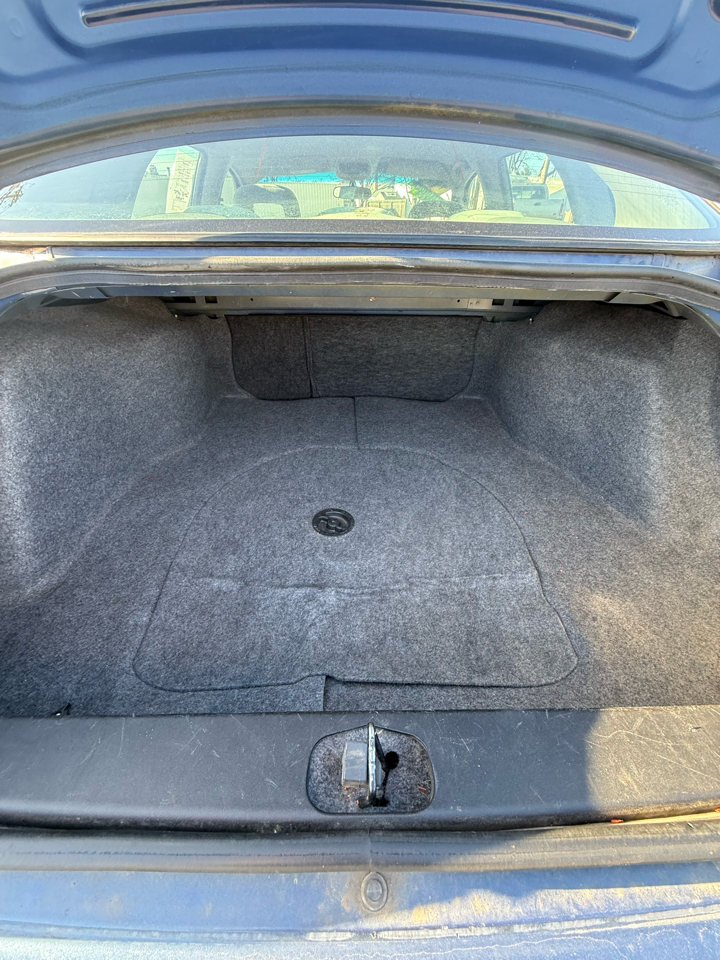 Chevrolet Impala LS 2000