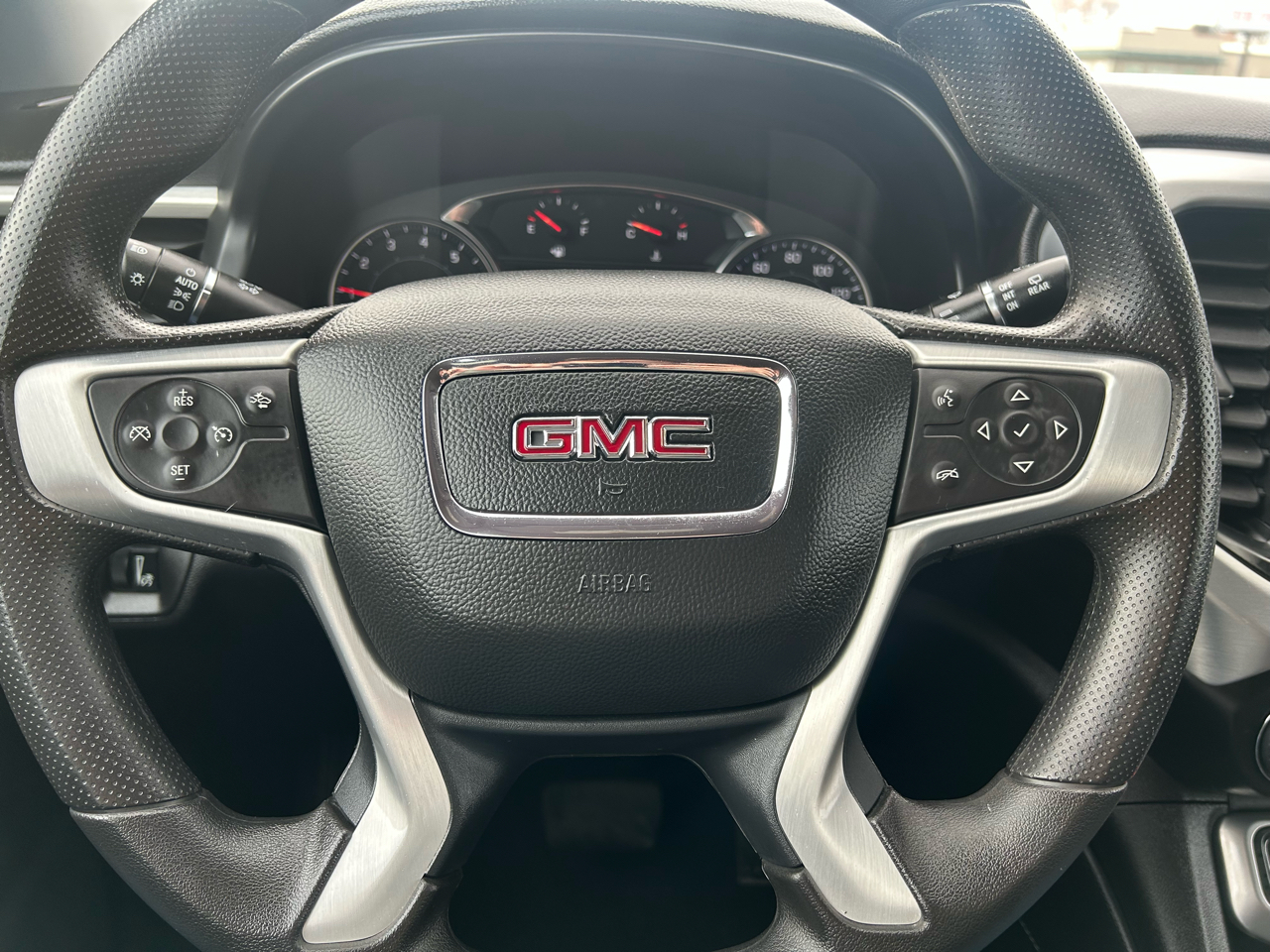 GMC Acadia SLE AWD 2022